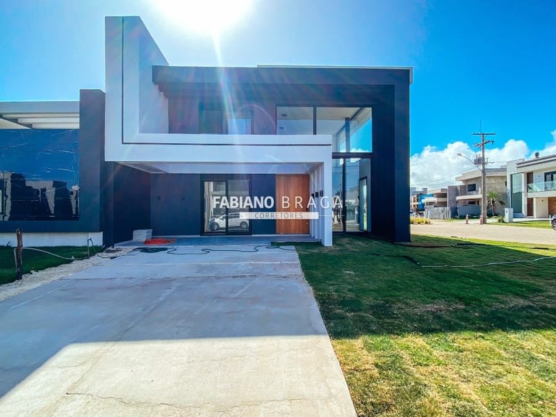 Sobrado com 185m², 4 dormitórios, 4 suítes, 2 vagas, Blue em Xangri-Lá