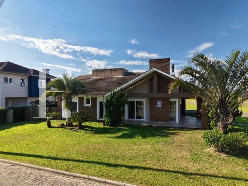 Casa Condomínio com 280m², 4 dormitórios, 4 suítes, 4 vagas, Lagoa do Passo em Osório