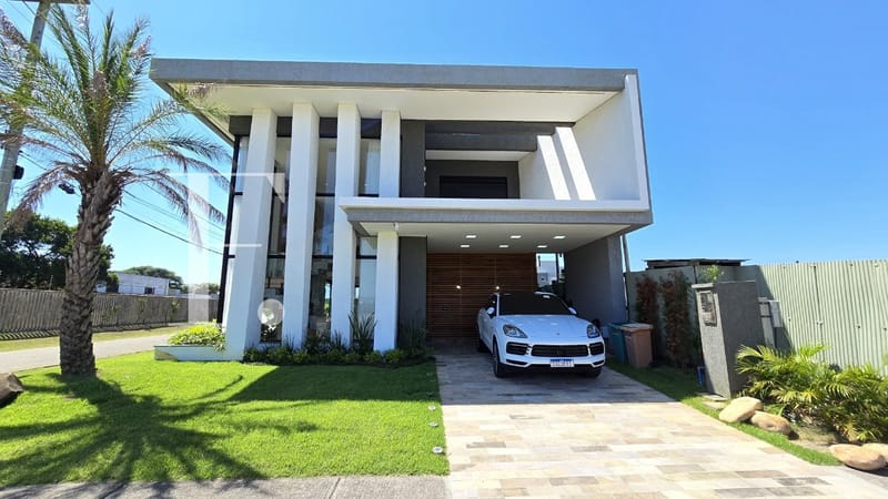 Sobrado com 350m², 5 dormitórios, 5 suítes, 4 vagas, Capão Ilhas Resort em Capão da Canoa
