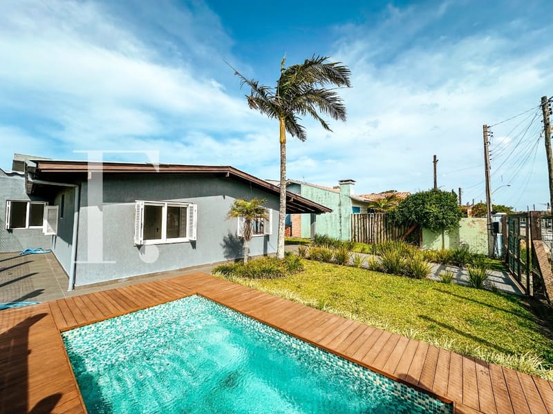 Casa com 300m², 4 dormitórios, no bairro Maristela em Xangri-Lá
