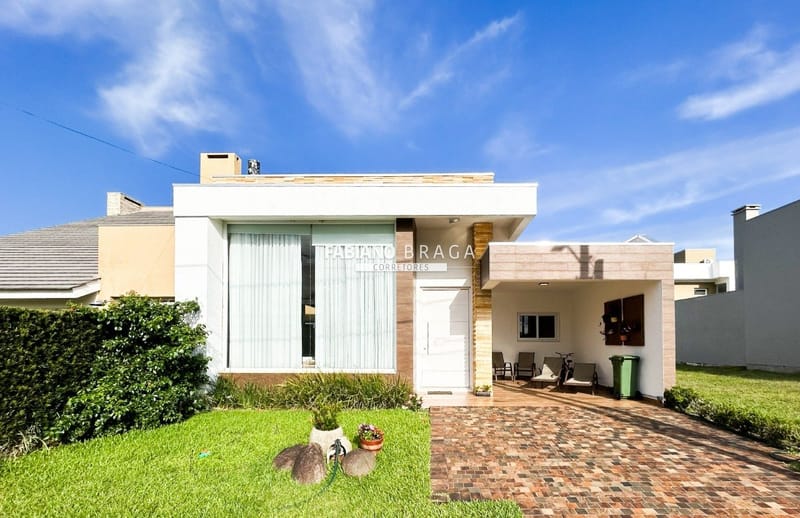 Casa Condomínio com 145m², 3 dormitórios, 3 suítes, 2 vagas, Las Palmas em Xangri-Lá