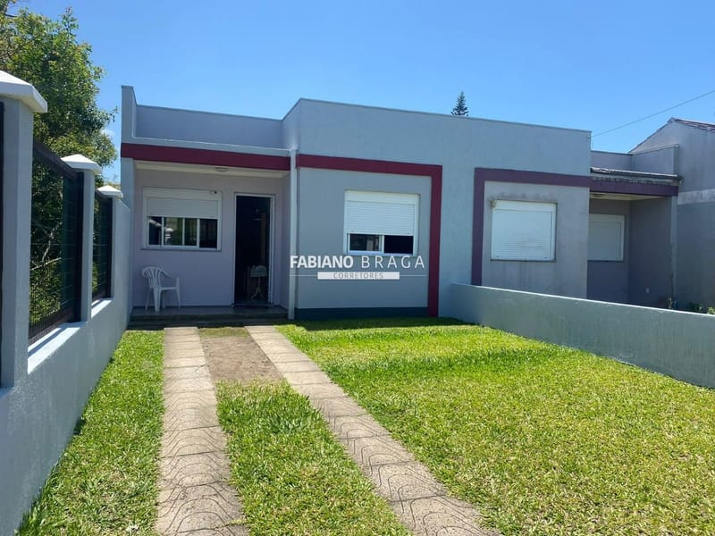 Casa com 80m², 2 dormitórios, 1 suíte, 1 vaga, no bairro Rainha do Mar em Xangri-Lá