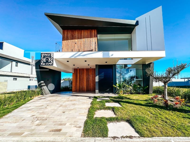 Sobrado com 250m², 5 dormitórios, 5 suítes, 2 vagas, Amare Home Resort em Xangri-Lá