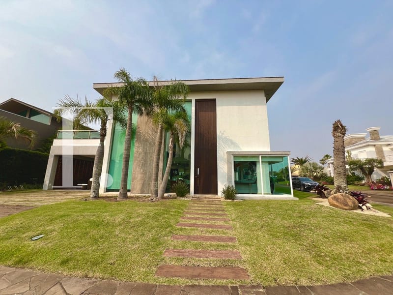 Sobrado com 400m², 5 dormitórios, 5 suítes, 2 vagas, Las Dunas em Xangri-Lá