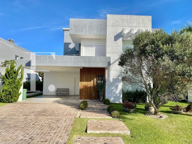 Sobrado com 259m², 4 dormitórios, 4 suítes, 2 vagas, Ventura Club em Xangri-Lá