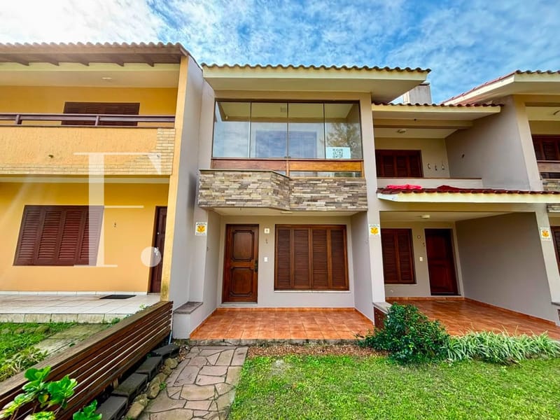 Duplex com 103m², 2 dormitórios, 1 suíte, 1 vaga, no bairro Centro em Xangri-Lá