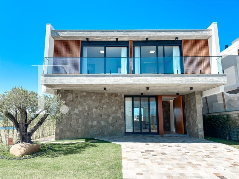 Sobrado com 370m², 5 dormitórios, 5 suítes, 2 vagas, Amare Home Resort em Xangri-Lá