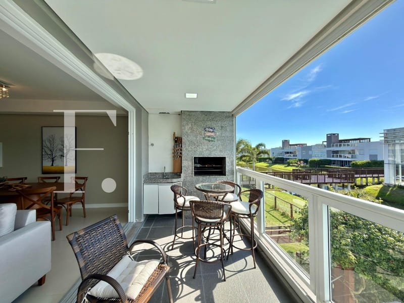Apartamento com 157m², 3 dormitórios, 1 suíte, 2 vagas, Rossi Atlântida em Xangri-Lá