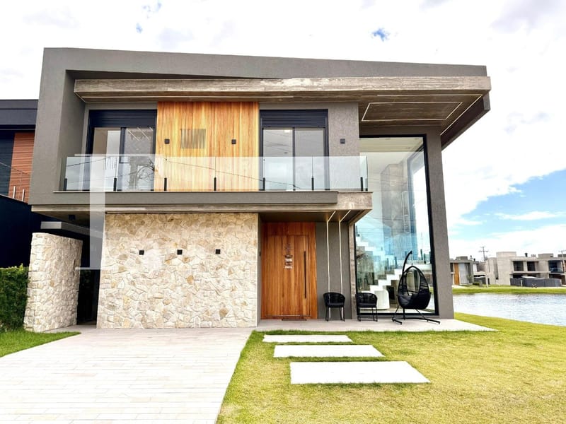 Sobrado com 280m², 6 dormitórios, 6 suítes, 2 vagas, Sunset em Xangri-Lá