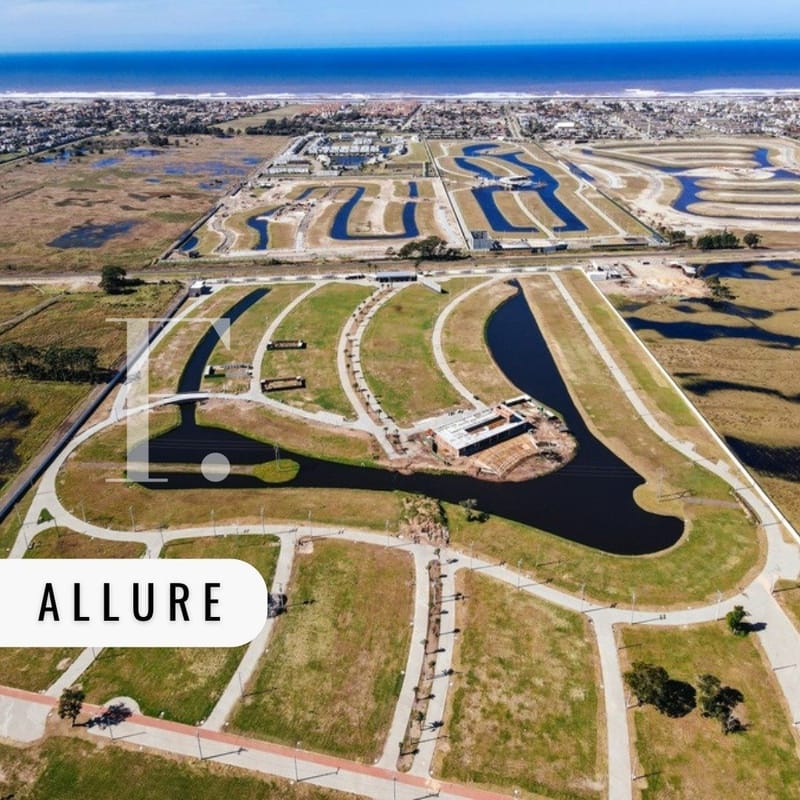 Terreno em Condomínio com 250m², Allure Beach Condo em Xangri-Lá