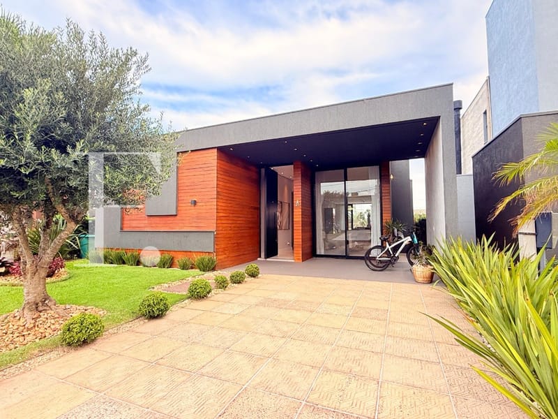 Casa Condomínio com 188m², 4 dormitórios, 4 suítes, Riviera em Xangri-Lá