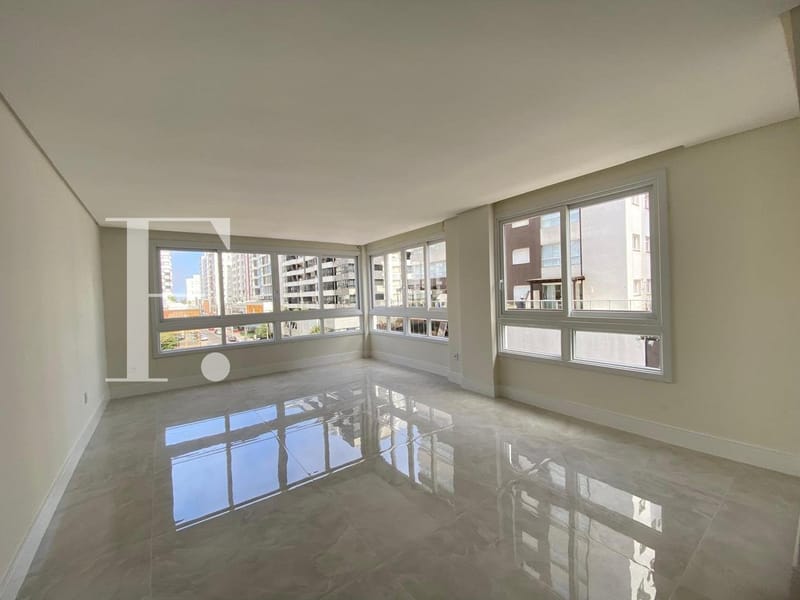 Apartamento com 110m², 3 dormitórios, 3 suítes, 1 vaga, Portillo em Capão da Canoa