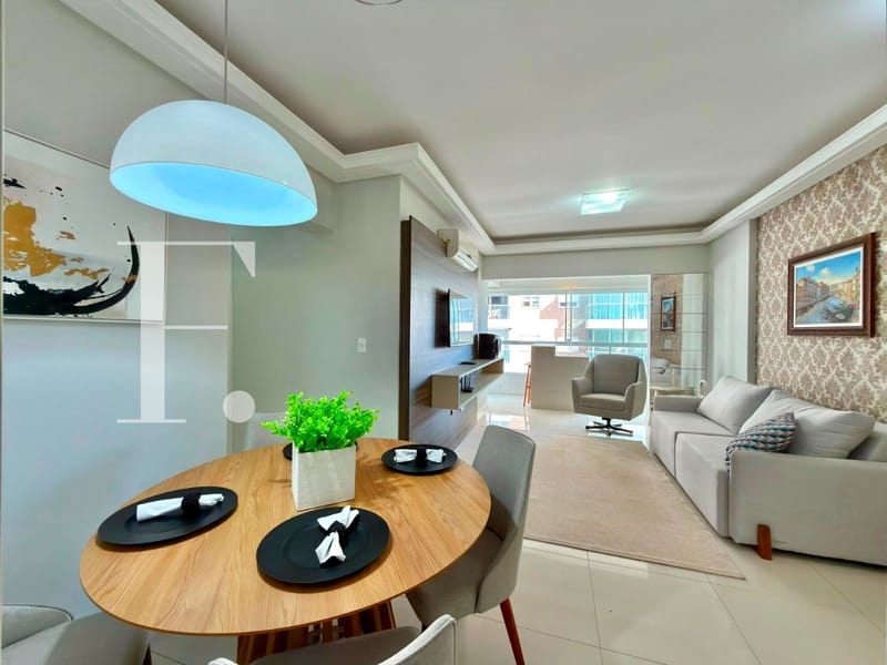 Apartamento com 83m², 2 dormitórios, 1 suíte, 1 vaga, Edifício Acquamarine em Capão da Canoa