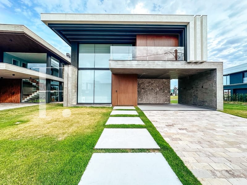 Sobrado com 361m², 5 dormitórios, 5 suítes, 2 vagas, Amare Home Resort em Xangri-Lá