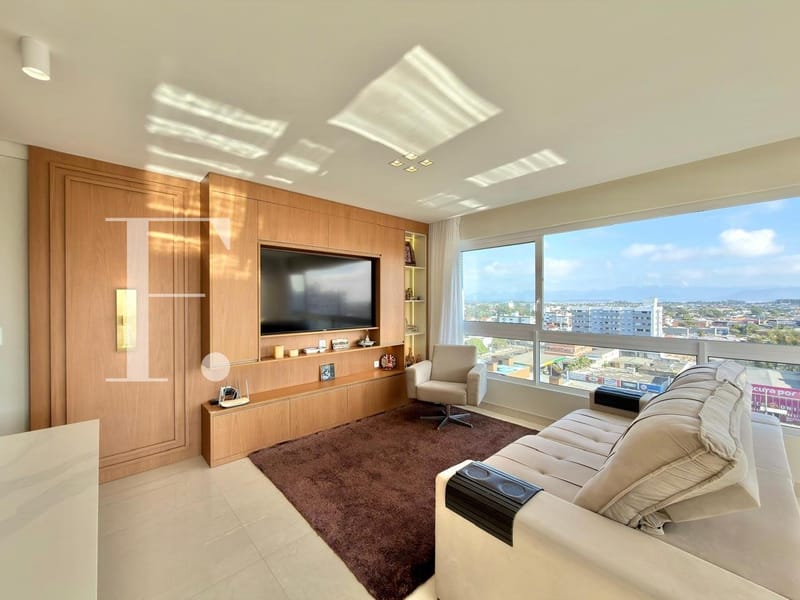 Apartamento com 93m², 3 dormitórios, 1 suíte, 2 vagas, Edifício Premium em Capão da Canoa