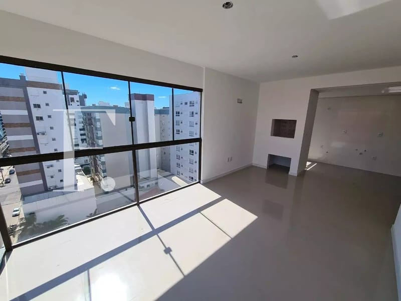 Apartamento com 122m², 3 dormitórios, 1 suíte, 2 vagas, Edifício Beach Club em Capão da Canoa