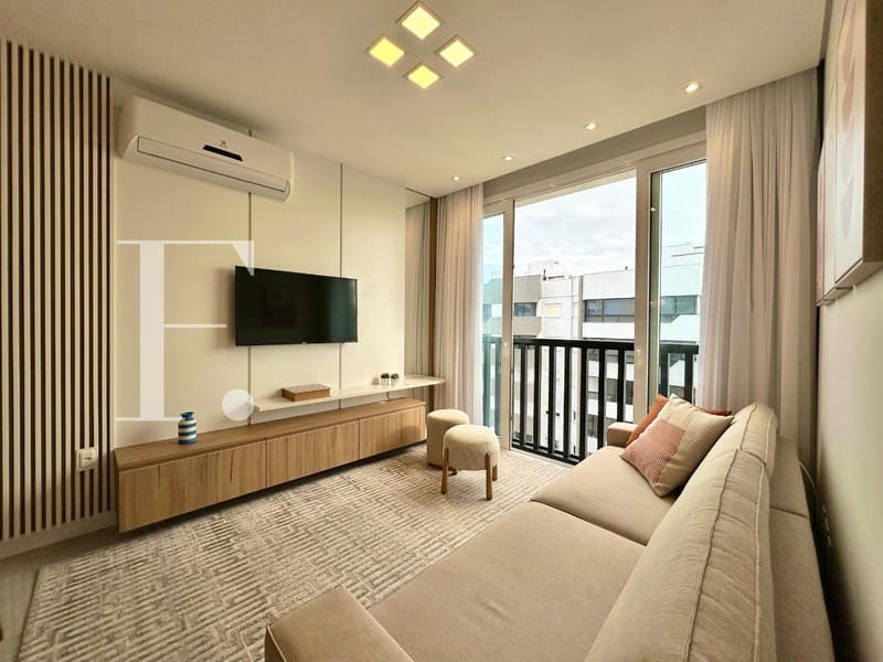 Apartamento com 64m², 2 dormitórios, 1 suíte, 2 vagas, Edifício Pinheiro em Capão da Canoa