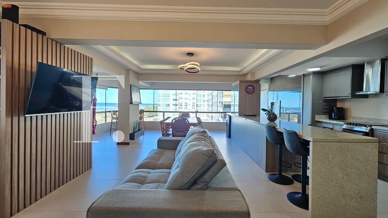 Apartamento com 127m², 3 dormitórios, 1 suíte, 2 vagas, Edifício Marina Park em Capão da Canoa