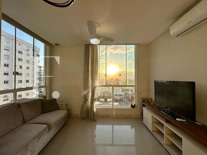 Apartamento com 51m², 1 dormitório, 1 vaga, Estevam Palace em Capão da Canoa