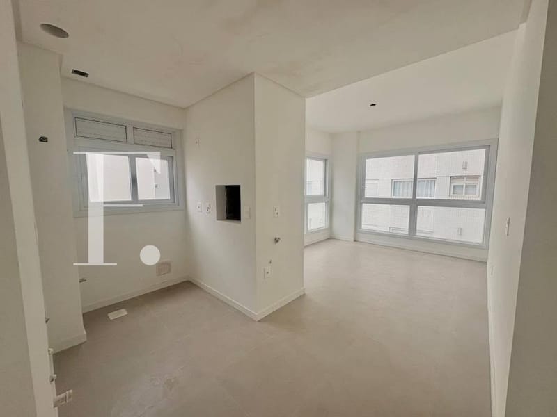 Apartamento com 55m², 2 dormitórios, 1 suíte, 1 vaga, Chateau Martina em Capão da Canoa