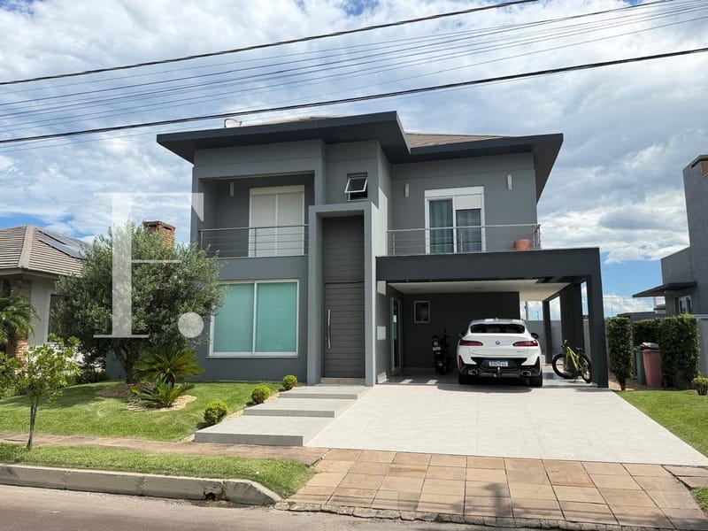 Sobrado com 305m², 4 dormitórios, 4 suítes, 4 vagas, Quintas do Lago em Xangri-Lá