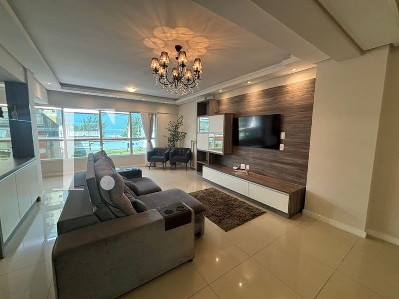 Apartamento com 152m², 3 dormitórios, 1 suíte, 2 vagas, Edifício Indico em Capão da Canoa