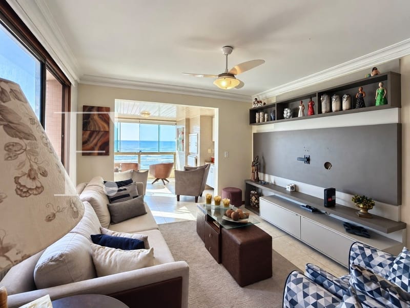 Apartamento com 120m², 3 dormitórios, 1 suíte, 2 vagas, Residencial Vitoria Plaza em Capão da Canoa