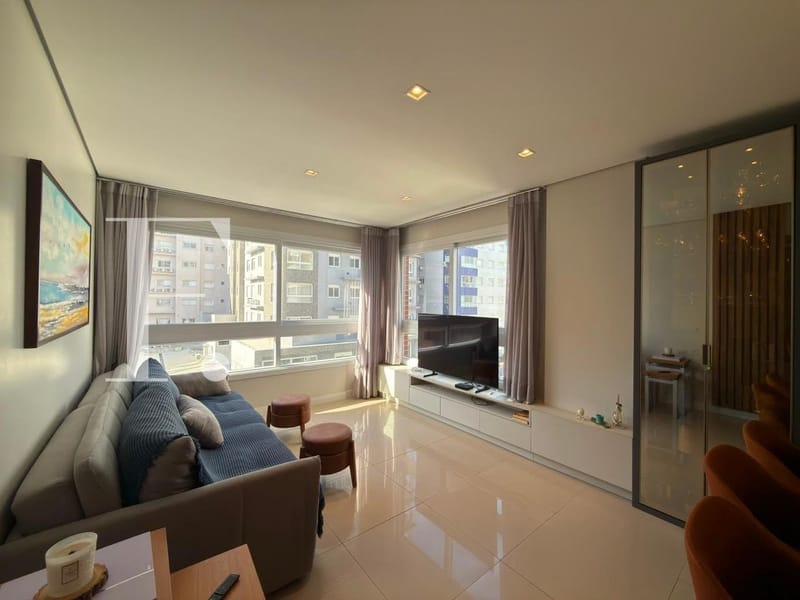 Apartamento com 135m², 3 dormitórios, 1 suíte, 2 vagas, Via Del Mare em Capão da Canoa