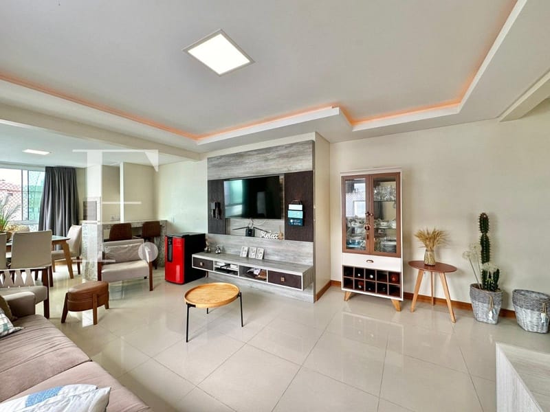 Apartamento com 118m², 3 dormitórios, 1 suíte, 2 vagas, Residencial Street Tower em Capão da Canoa