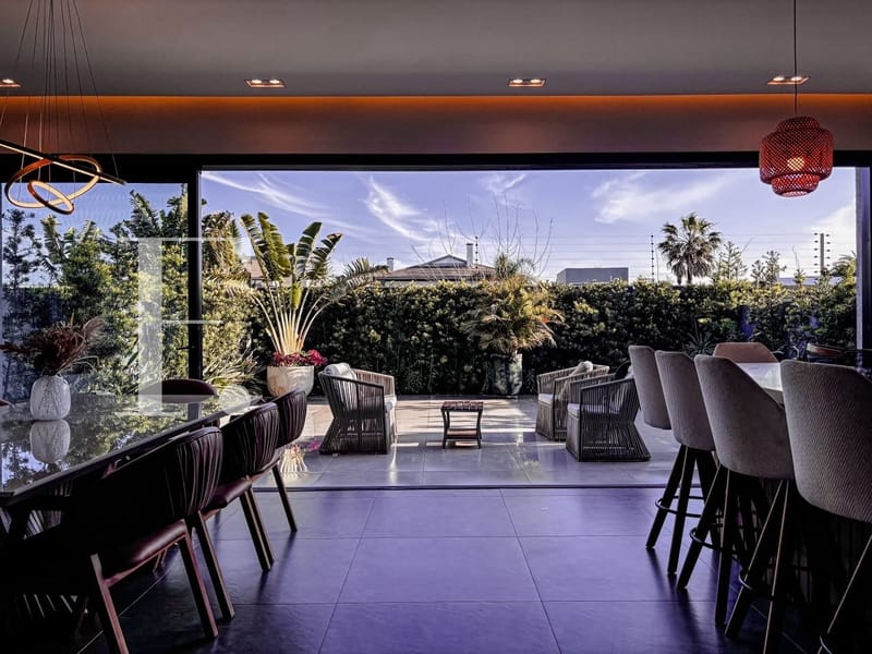 Casa Condomínio com 250m², 4 dormitórios, 4 suítes, 1 vaga, Sunset em Xangri-Lá