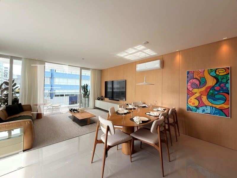 Apartamento com 151m², 3 dormitórios, 1 suíte, 2 vagas, Mirage em Capão da Canoa