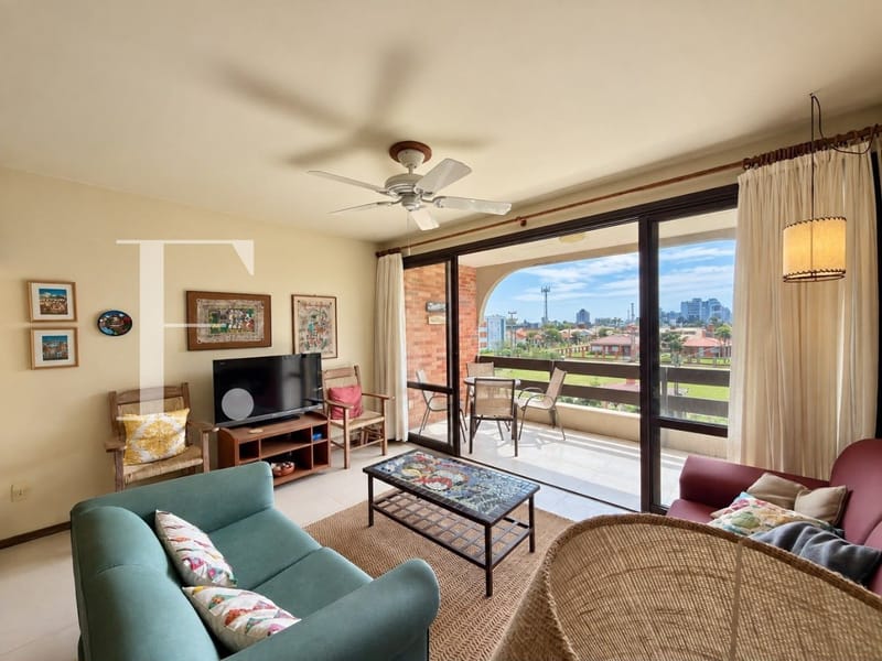 Apartamento com 100m², 2 dormitórios, 1 suíte, 1 vaga, Edifício Arcos do Parque em Xangri-Lá