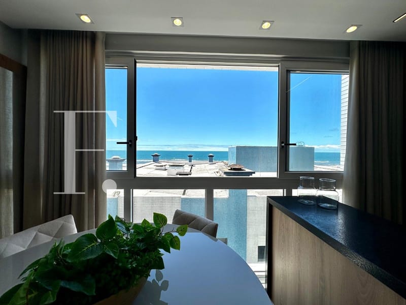 Apartamento com 59m², 2 dormitórios, 1 suíte, 1 vaga, Alpha Residence em Capão da Canoa