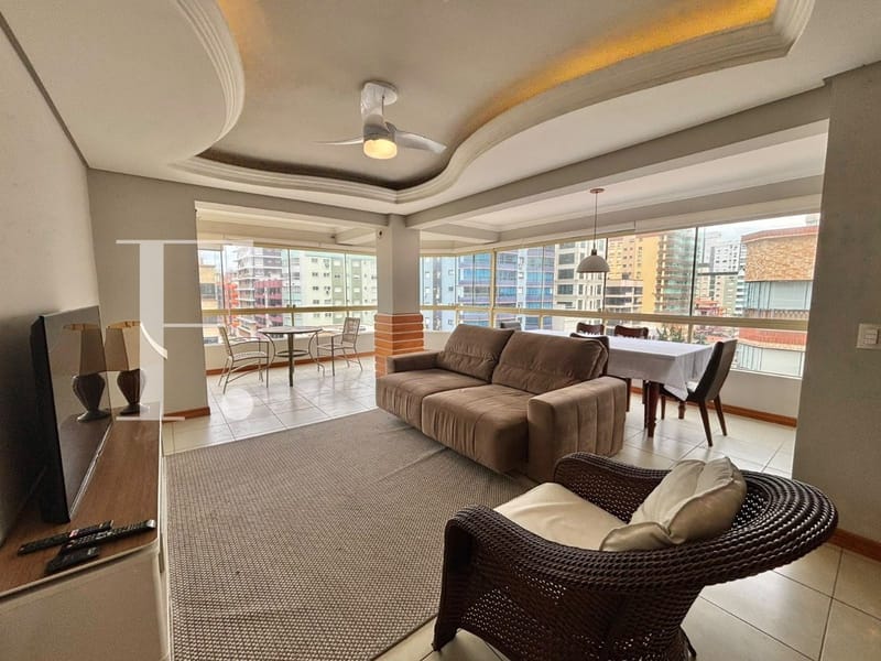 Apartamento com 132m², 3 dormitórios, 1 suíte, 1 vaga, Edifício Recanto do Sol em Capão da Canoa