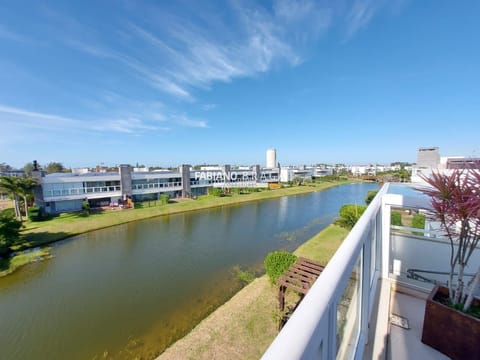 Apartamento com 188m², 4 dormitórios, 2 suítes, 2 vagas, Rossi Atlântida em Xangri-Lá