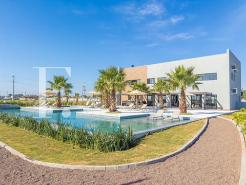 Casa Condomínio com 135m², 3 dormitórios, 1 suíte, 1 vaga, Joy Xangri-Lá em Xangri-Lá