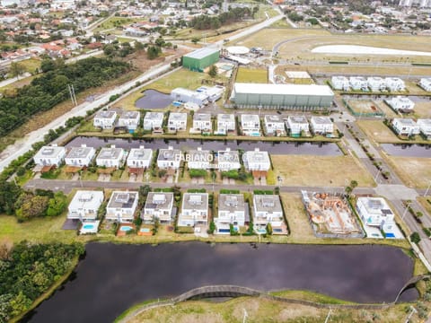 One Atlântida Houses