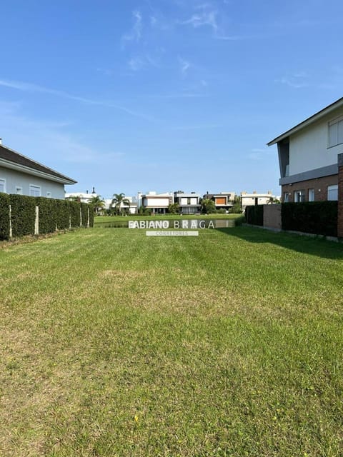Terreno em Condomínio com 420m², Sea Coast em Xangri-Lá