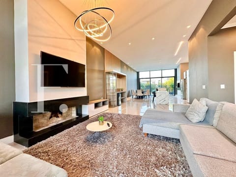 Casa Condomínio com 184m², 4 dormitórios, 4 suítes, 2 vagas, Capão Ilhas Resort em Capão da Canoa
