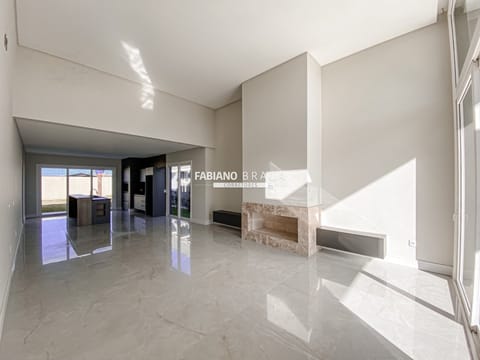Casa Condomínio com 170m², 4 dormitórios, 4 suítes, 2 vagas, Riviera em Xangri-Lá
