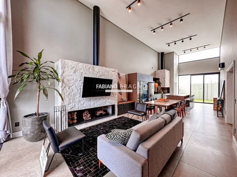 Casa Condomínio com 150m², 4 dormitórios, 4 suítes, 2 vagas, Blue em Xangri-Lá