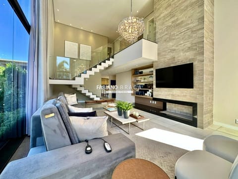 Sobrado com 435m², 5 dormitórios, 4 suítes, 2 vagas, Velas da Marina em Capão da Canoa