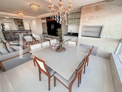 Apartamento com 123m², 3 dormitórios, 1 suíte, 1 vaga, Paradise de Atlantida em Capão da Canoa