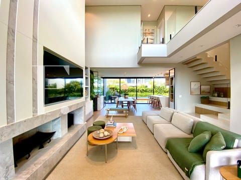 Sobrado com 238m², 4 dormitórios, 4 suítes, Capão Ilhas Resort em Capão da Canoa