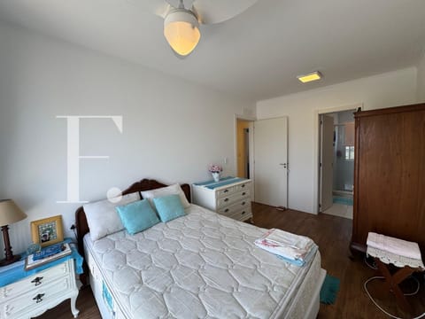 Sobrado com 113m², 3 dormitórios, 1 suíte, 2 vagas, Pateo Marbella em Xangri-Lá