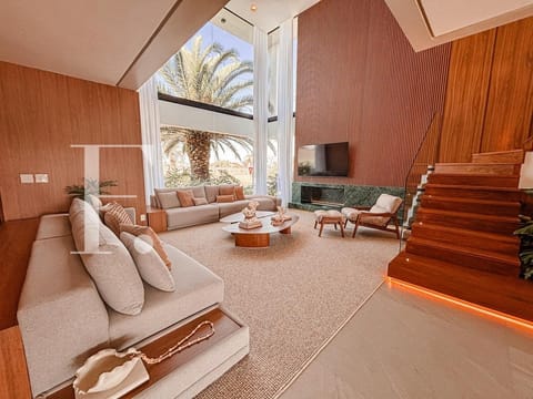 Sobrado com 415m², 6 dormitórios, 6 suítes, 2 vagas, Enseada Lagos em Xangri-Lá