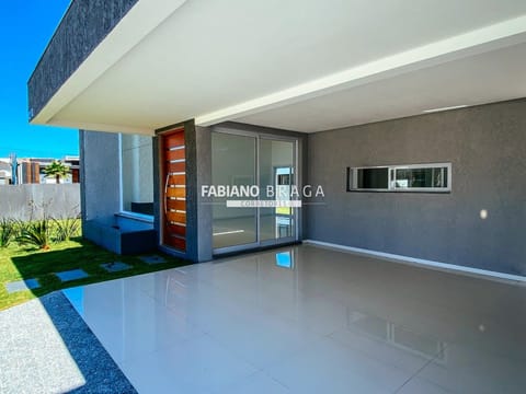 Casa Condomínio com 151m², 4 dormitórios, 4 suítes, 2 vagas, Blue em Xangri-Lá