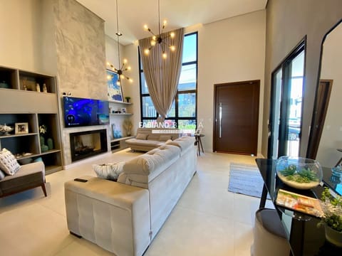 Casa Condomínio com 150m², 3 dormitórios, 3 suítes, 2 vagas, Blue em Xangri-Lá