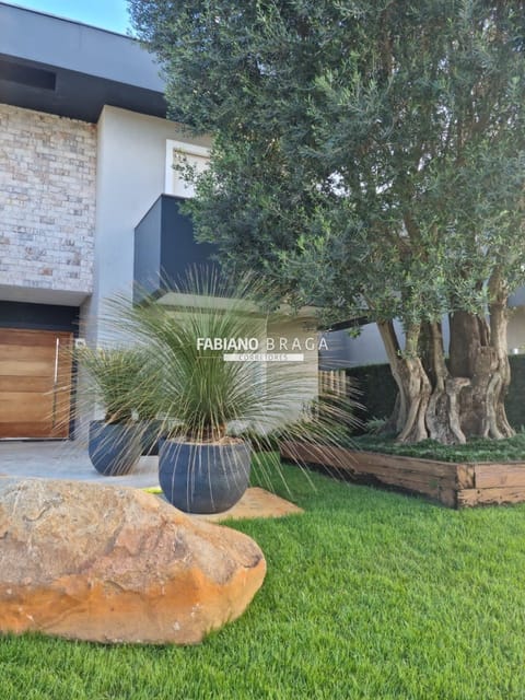 Sobrado com 550m², 5 dormitórios, 5 suítes, 2 vagas, Bosques de Atlântida em Xangri-Lá