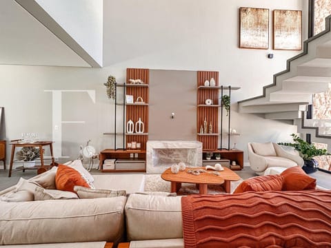 Sobrado com 263m², 4 dormitórios, 4 suítes, Sunset em Xangri-Lá